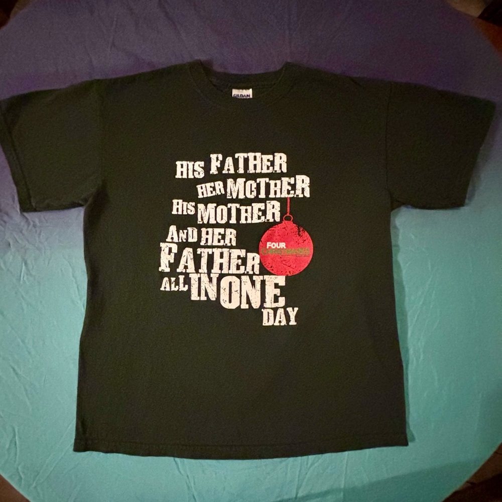 Four Christmases Movie Slogan Graphic Cotton Tee Holiday Film Promo Shirt 🎄🎄🎄🎄